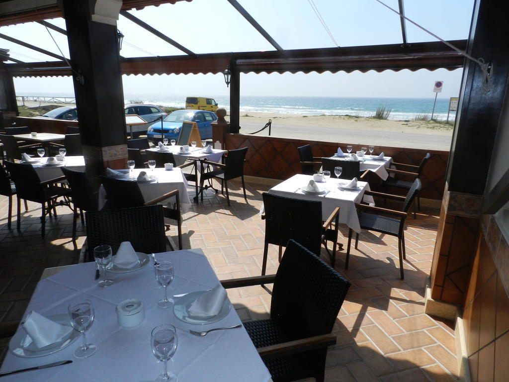 Hostal El Alferez Vejer de la Frontera Bagian luar foto