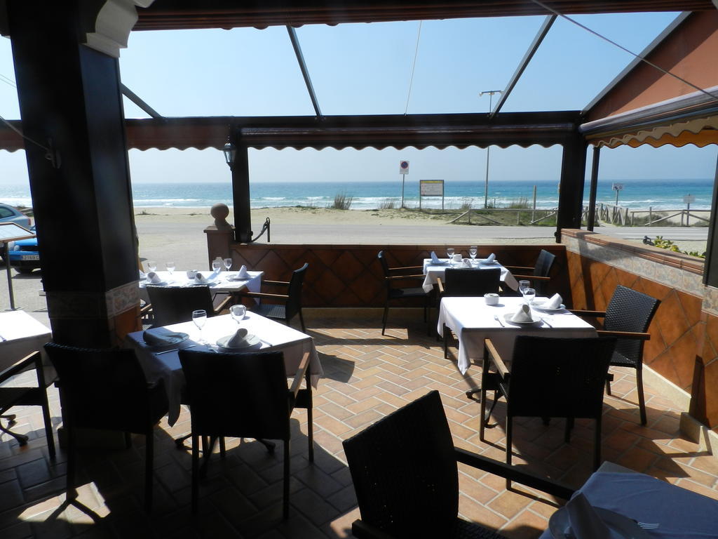 Hostal El Alferez Vejer de la Frontera Bagian luar foto