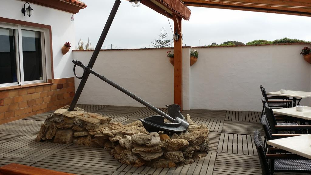 Hostal El Alferez Vejer de la Frontera Bagian luar foto
