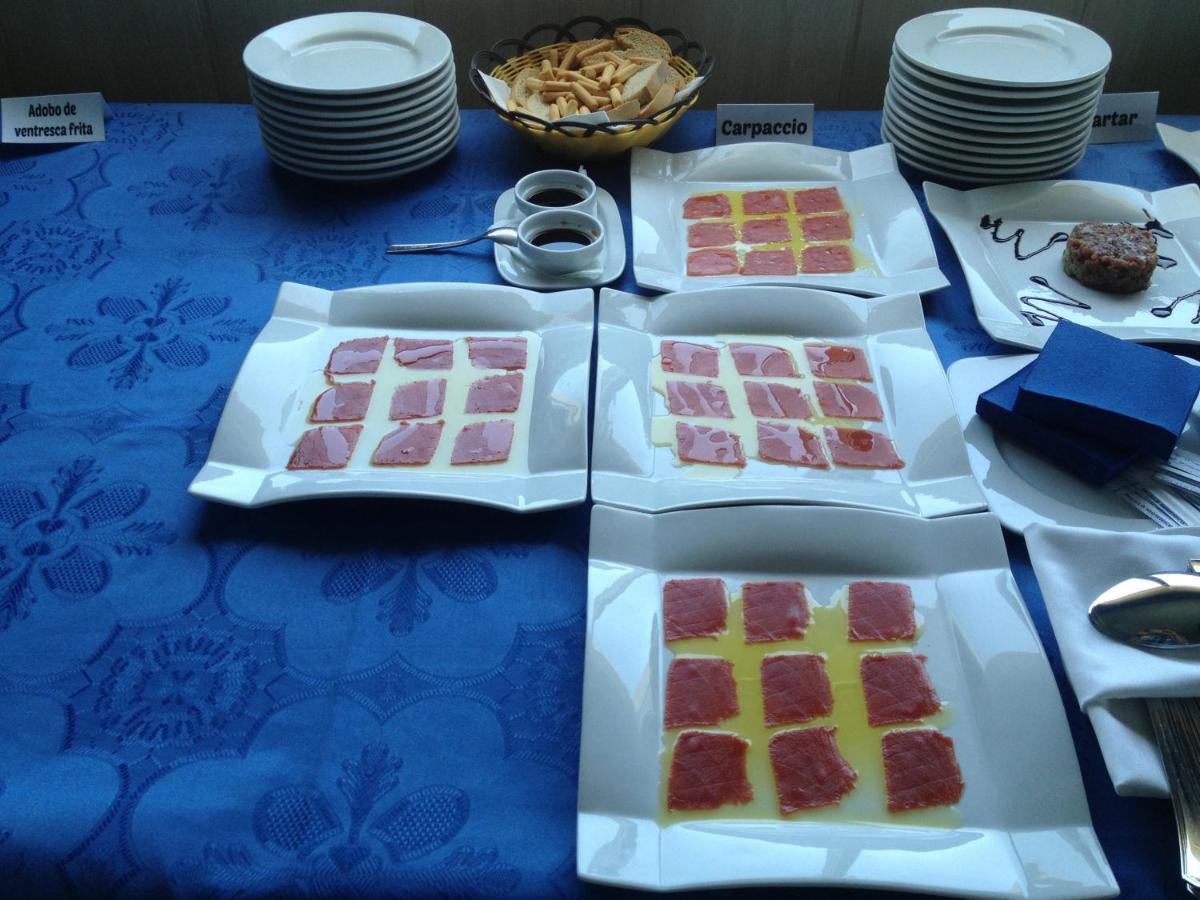Hostal El Alferez Vejer de la Frontera Bagian luar foto